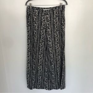 ABERCROMBIE & FITCH Women Black/White Floral Wide Leg Pant 4 Side Zip Clousure
